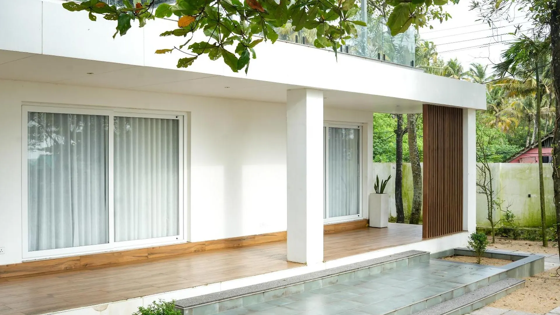 Ocean Whisper- Psst! Hidden Gem Villa Karuvapadna India