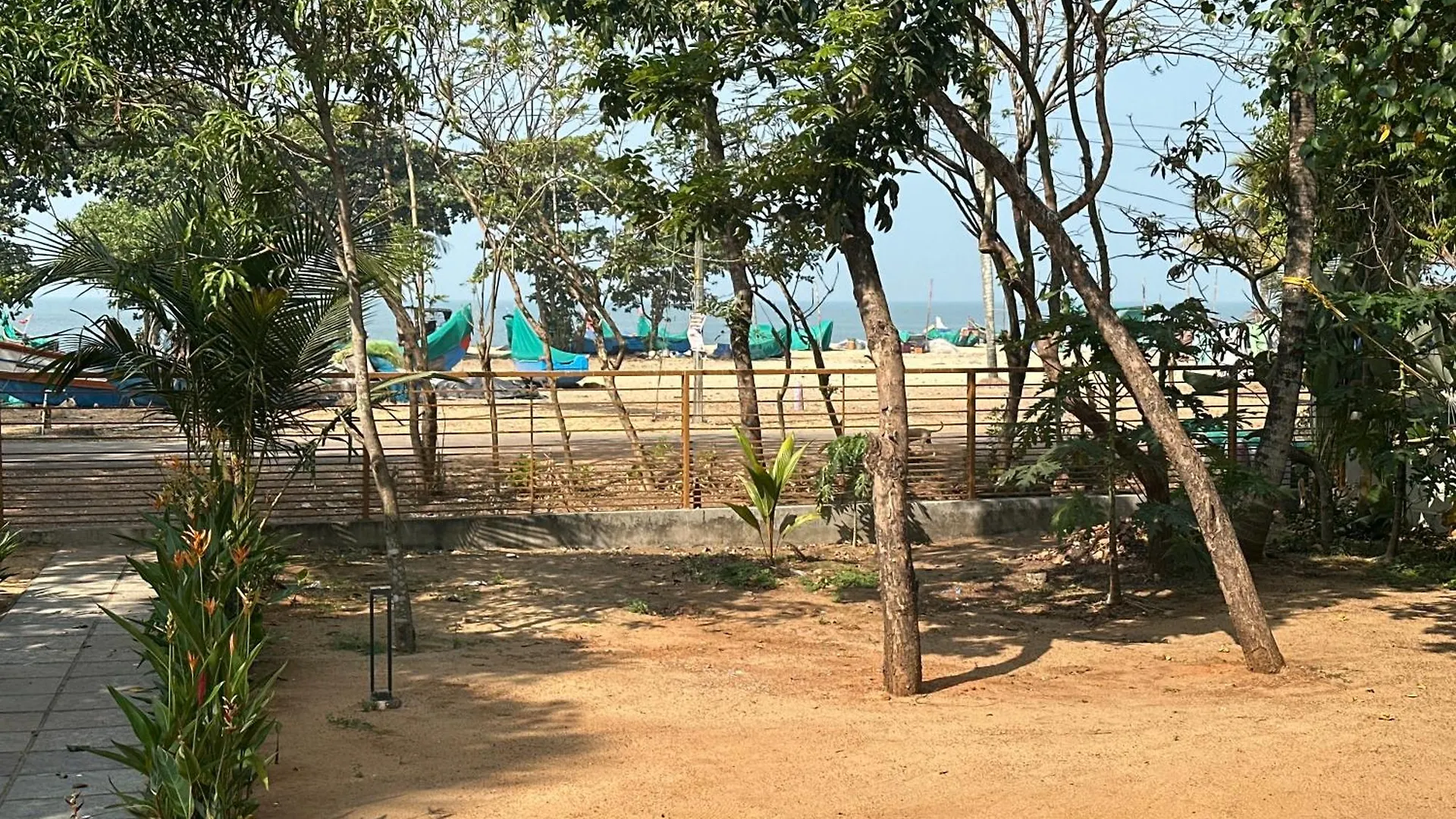Ocean Whisper- Psst! Hidden Gem Villa Karuvapadna 0*,  India
